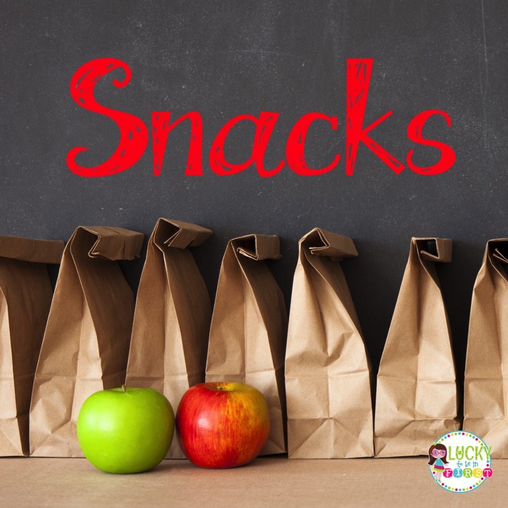 Looking for new ideas for your teacher lunchbox? Check out these easy & delicious lunch ideas! The Snacks are my favorite recipes!